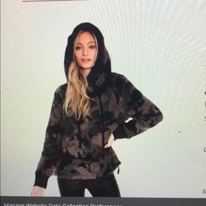 Dylan Heather Pile Camo Zip Up